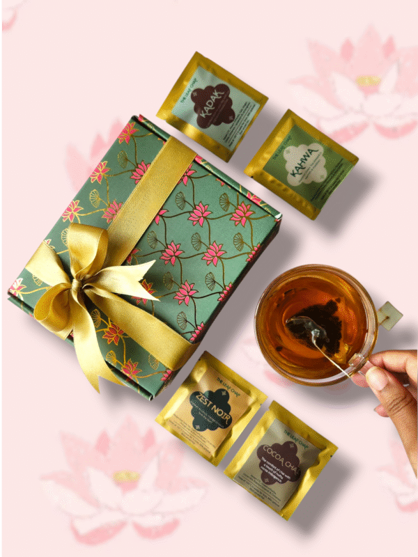 Festive Lotus Box (20 assorted teabags) - Image 2
